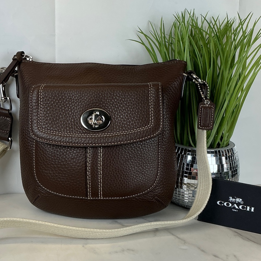 Coach Vintage Dark Chocolate‎ Brown Leather Shoulder Crossbody Bag - Picture 3 of 11
